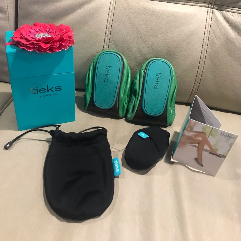 Tieks clover green slip on flats